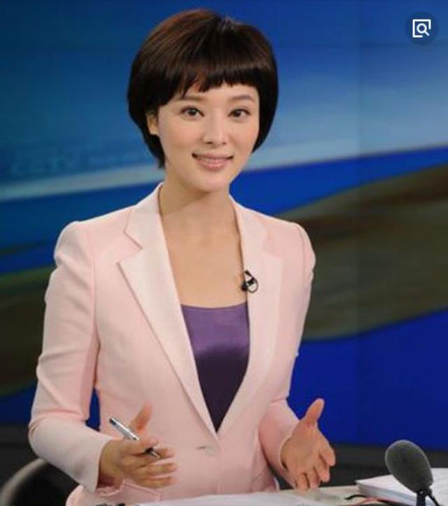 校园新闻手抄报焕发新活力 学生指尖记录时代脉搏